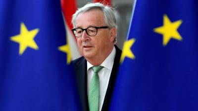 Juncker recebe em Bruxelas conselheiro de Donald Trump