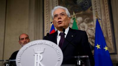 Jurista Giuseppe Conte renuncia à tarefa de formar novo Governo em Itália