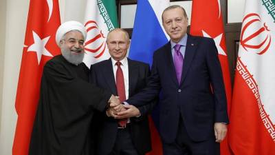 Líderes da Turquia, Rússia e Irão reunidos em cimeira discutem futuro da Síria