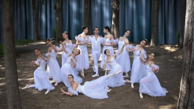 ‘Les Sylphides’ sobe ao palco amanhã à noite