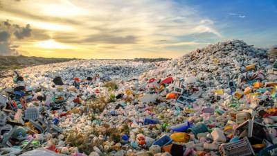 Lixo de plástico pode aumentar com fim de importações para reciclagem na China