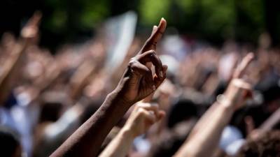 Londres, Oslo e Vílnius juntam-se hoje às iniciativas em memória de afro-americano morto
