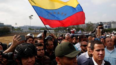 Últimas informações indicam que não há portugueses em perigo na Venezuela