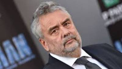 Luc Besson acusado de comportamento impróprio e agressão sexual por várias mulheres