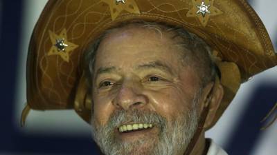 Lula da Silva afirma que será candidato nas próximas presidenciais do Brasil