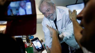 Lula da Silva diz ser vítima de “pacto diabólico” para impedir a sua candidatura presidencial