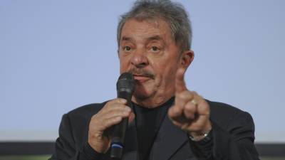 Lula da Silva na frente em novas sondagens para presidenciais de Outubro no Brasil