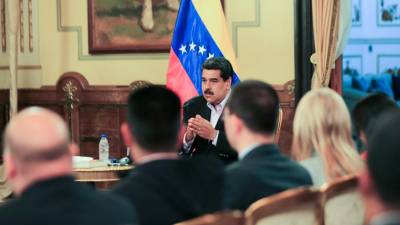 Maduro admite antecipar legislativas, mas recusa nova eleição presidencial