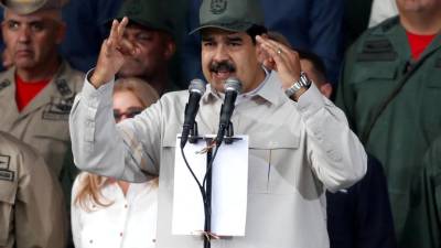 Maduro continua a dominar quartéis e bases militares