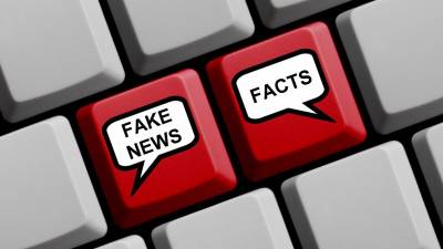 Maioria dos norte-americanos culpa políticos pelas ‘fake news’