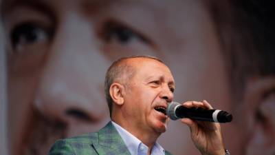 Mais de 18 mil pessoas demitidas na Turquia por decreto-lei