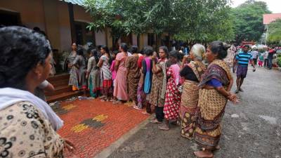 Mais de 400 mortos nas inundações em Kerala, no sul da Índia