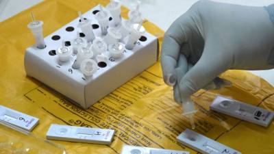 Mais de 80% dos profissionais de saúde infectados já estão a trabalhar