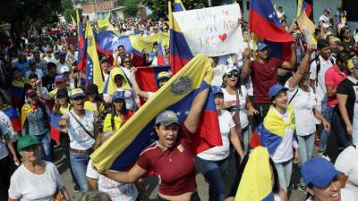 Mais de 800 portugueses na Venezuela têm a saúde em risco por falta de medicamentos