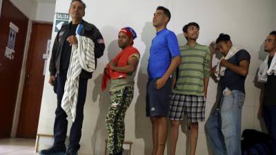 Mais de 800 venezuelanos entram no Brasil por dia fugindo da crise na Venezuela