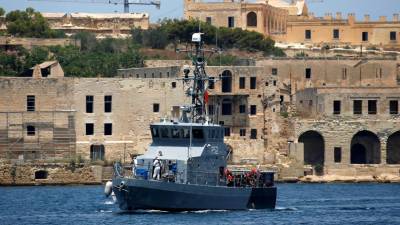 Malta recebe 54 migrantes a quem Itália recusou dar “porto seguro”