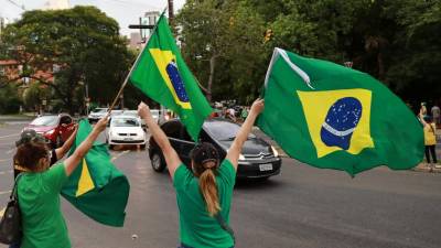 Manifestações pró e contra Lula da Silva em 23 Estados brasileiros