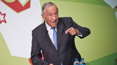 Marcelo cancela ida ao Vaticano