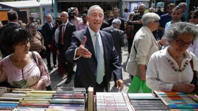 Marcelo promete atenção ao sector livreiro