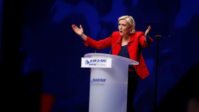 Marine Le Pen anuncia que se ganhar presidenciais será a morte da UE