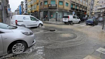 Mau tempo provoca dezenas de ocorrências no Porto