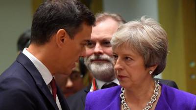 May não exclui extensão do período de transição no Brexit