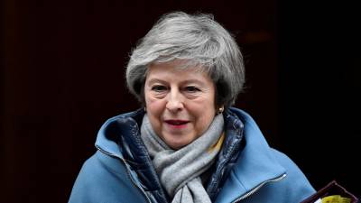 May urge deputados a votar acordo imperfeito, mas que é compromisso