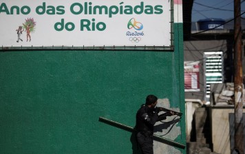 Mãe e filha mortas em tiroteio numa favela do Rio de Janeiro