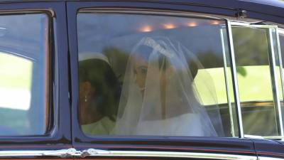 Meghan Markle chega à capela de Saint-George