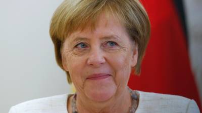 Merkel diz que fim das sanções à Rússia depende de cessar-fogo na Ucrânia