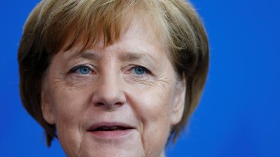 Merkel diz que “tempo escasseia” e apela à luta contra as mudanças climáticas