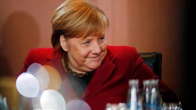 Merkel diz que tratado franco-alemão “é necessário” para impulsionar UE