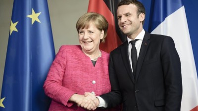 Merkel e Macron admitem em Berlim alteração dos tratados europeus