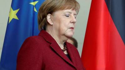 Merkel promete ajuda financeira ao Burkina Faso para luta contra os jihadistas
