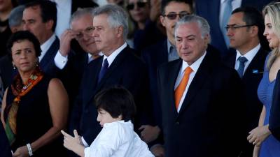 Michel Temer vaiado em desfile de comemoração da Independência do Brasil