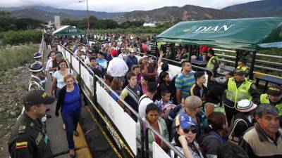 Milhares abandonam Venezuela por falta de cuidados de saúde
