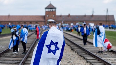 Milhares em Auschwitz para iniciativa anual de lembrança do Holocausto