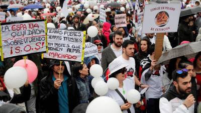 Milhares manifestam-se em Madrid por políticas públicas para o meio rural