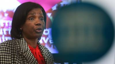 Ministra da Justiça preocupada com aumento da violência doméstica