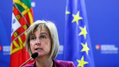 Ministra da Saúde admite que Portugal não consegue quebrar cadeias de transmissão