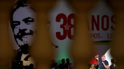 Ministério Público brasileiro reitera medida de prisão para Lula da Silva