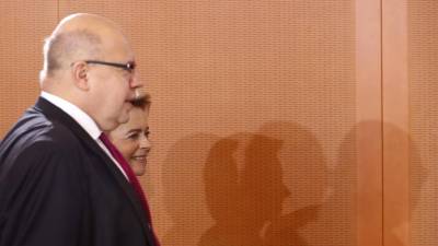 Ministro alemão nos EUA para alertar sobre “guerra comercial” nas tarifas do aço
