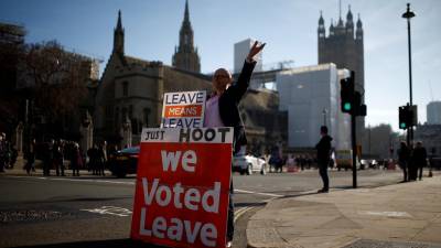 Ministro britânico optimista sobre “período final crucial” das discussões sobre o ‘Brexit’