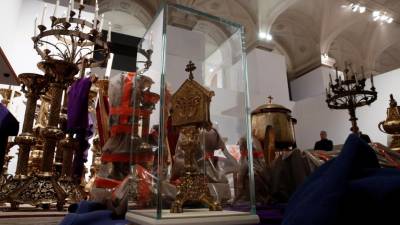 Ministro da Cultura garante que tesouro da catedral de Notre-Dame foi salvo