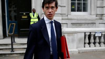 Ministro Rory Stewart também anuncia demissão após eleição de Boris Johnson