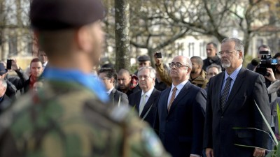 Ministros da Defesa da NATO debatem combate ao terrorismo e cooperação com UE