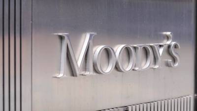 Moody’s desce perspectiva do ‘rating’ do Reino Unido devido a “paralisia” política