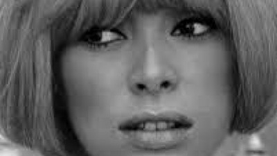 Morreu a actriz Mireille Darc, ícone do cinema francês na década de 1960 e 1970