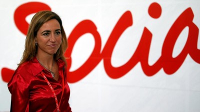 Morreu a ex-ministra da Defesa espanhola Carme Chacón