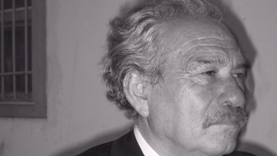 Morreu aos 80 anos o artista Jannis Kounellis, representante da Arte Povera